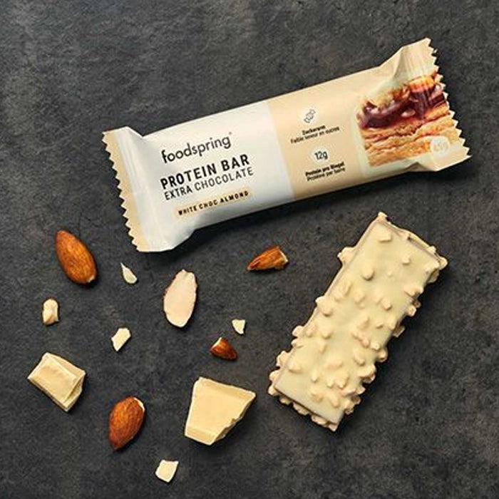 Protein Bar Extra Chocolate - 45g al gusto white choc almond in vendita su dietaesport.com