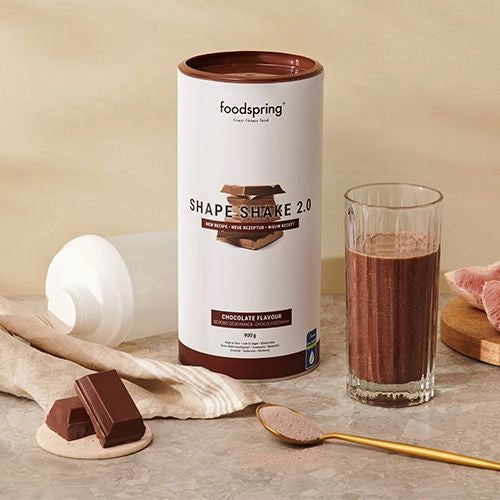 Shape Shake 2.0 - 900g al gusto cioccolato in vendita su dietaesport.com